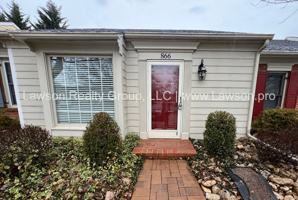 featured image of 860 Stonegate Court