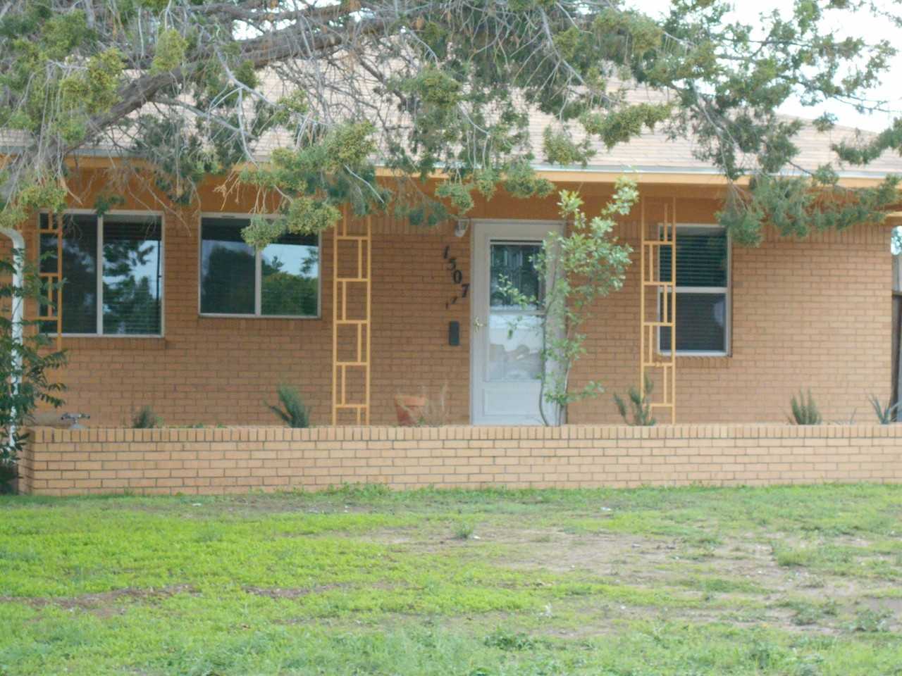 1507 W Washington Ave - Photo 2 of 29