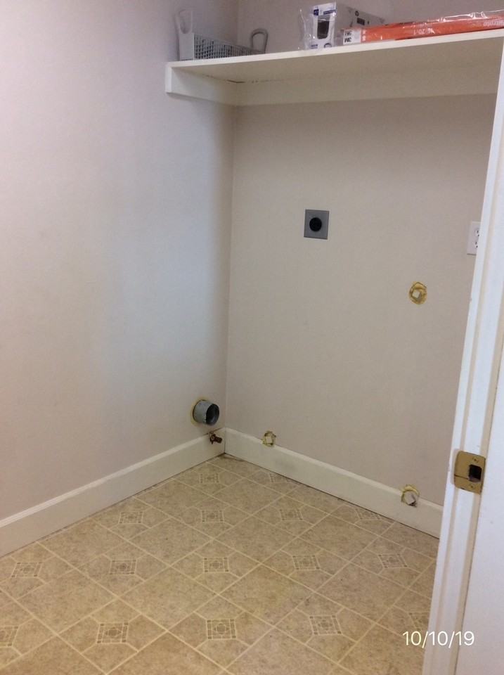 1511 Burrows Ct - Photo 7 of 23