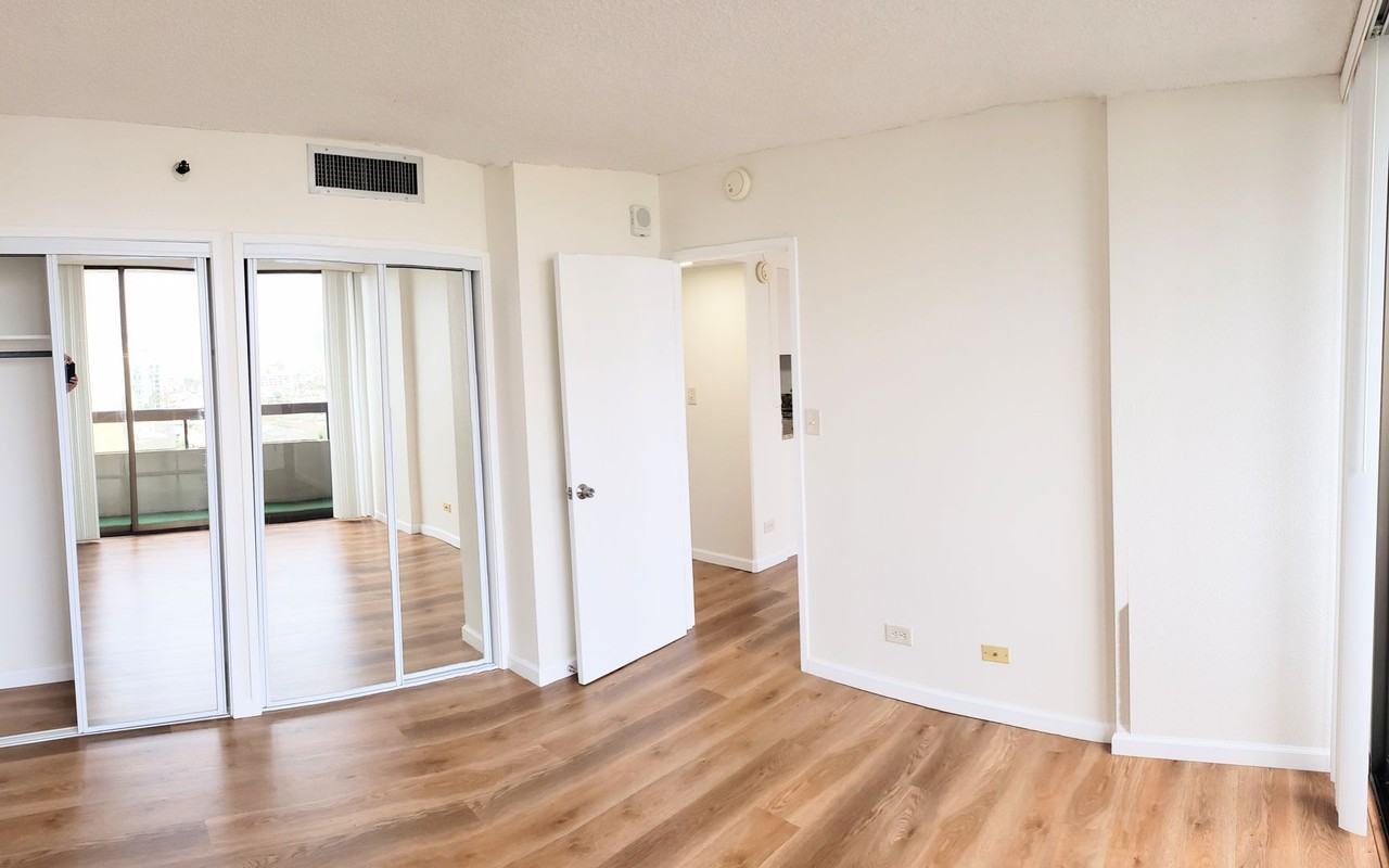 2499 Kapiolani Blvd #1106 - Photo 7 of 20