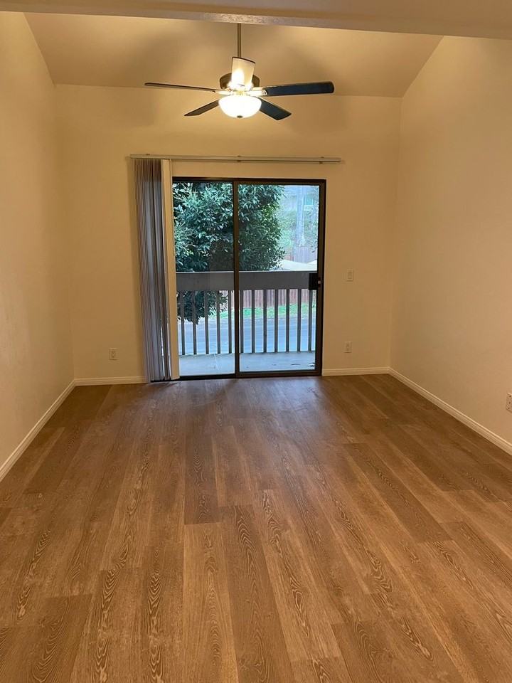 671 Copper Dr - Photo 4 of 18