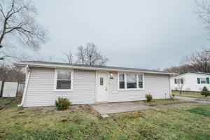 featured image of 12811 Whitcomb St