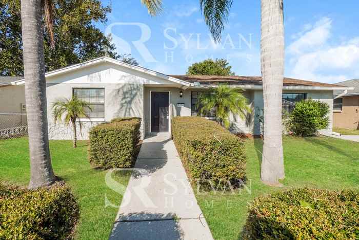 8729 Sabal Way - Photo 2 of 16