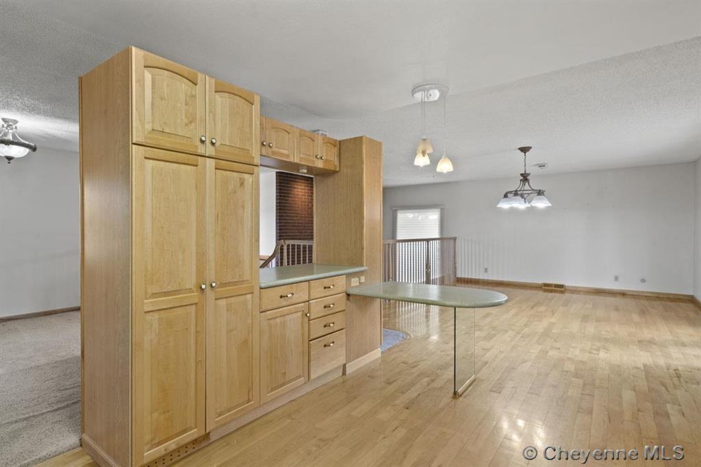 208 Ferguson Ave #1 - Photo 5 of 19