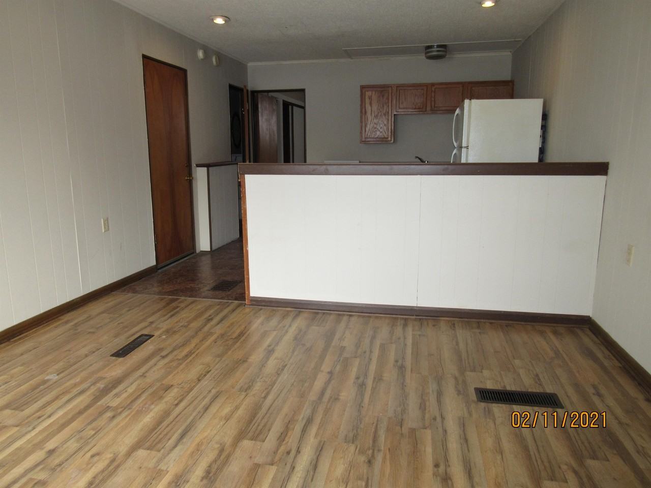 317 W Elm St #1 - Photo 5 of 7