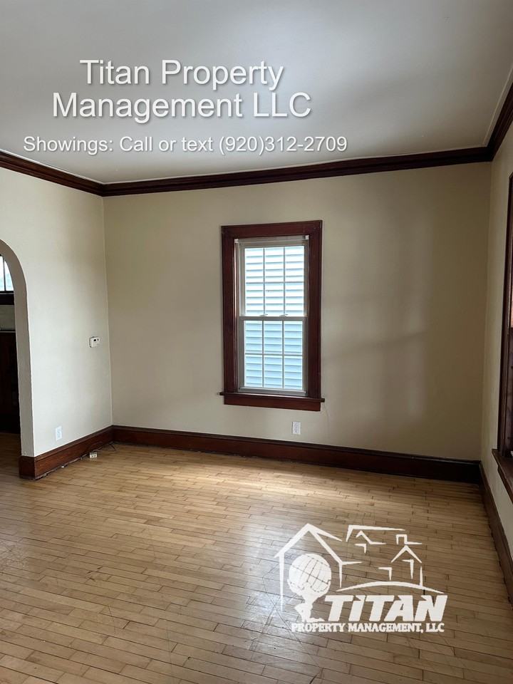 705 Wisconsin Ave #2 - Photo 3 of 10