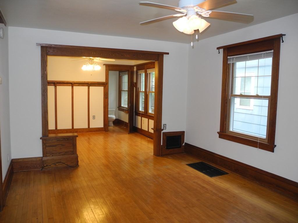 613 S Brooks St #NA - Photo 5 of 33