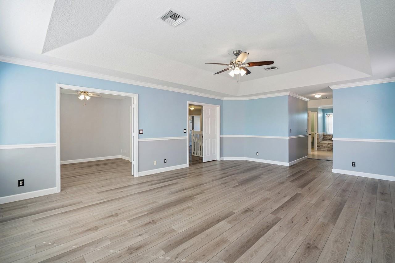 7650 Brunson Cir #NA - Photo 3 of 19