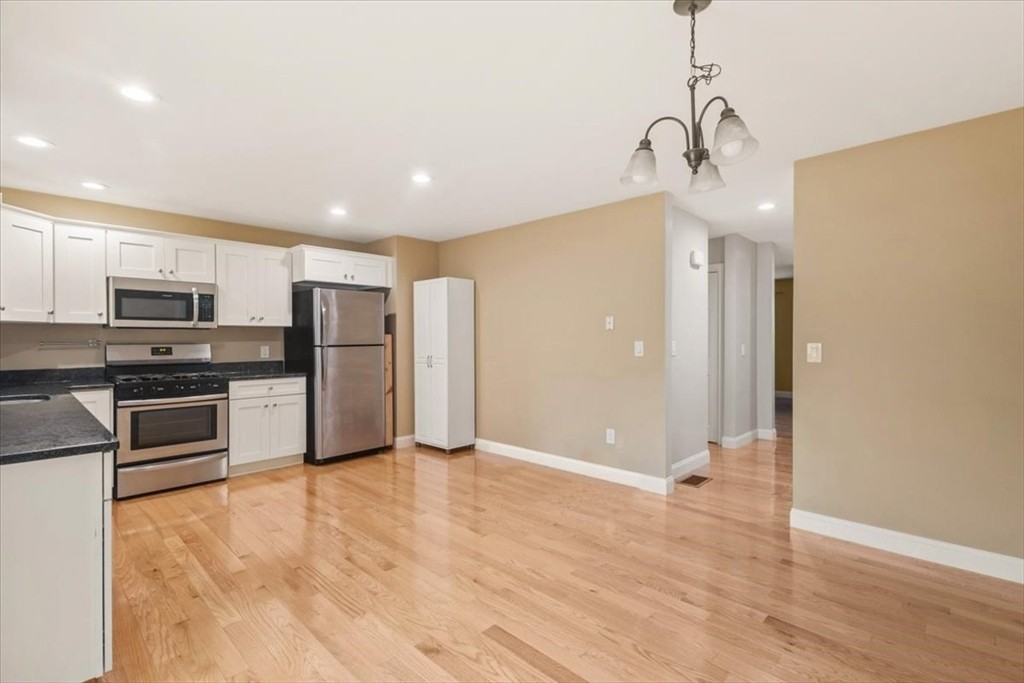 570 High St #1 - Photo 2 of 20