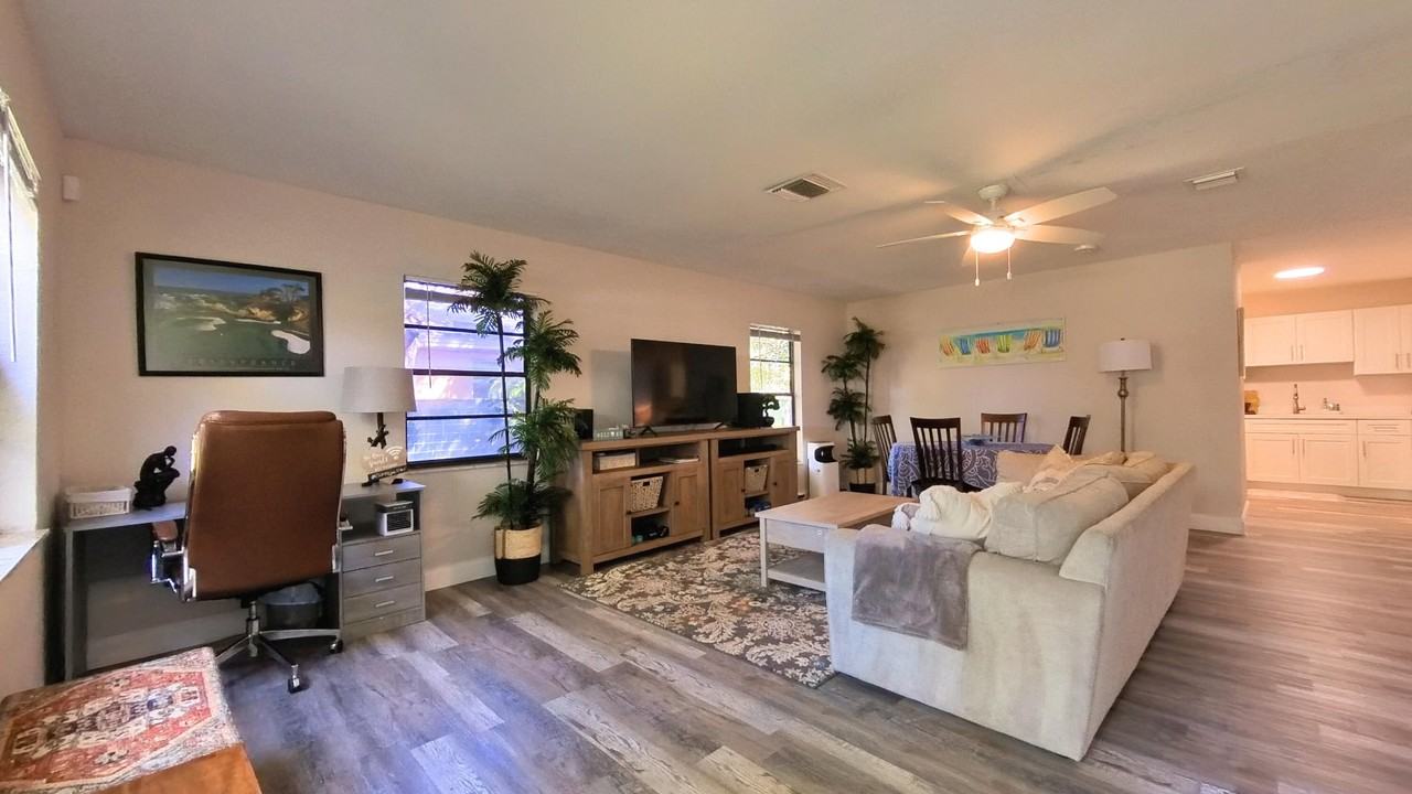 505 Pinegrove Ave #NA - Photo 3 of 19