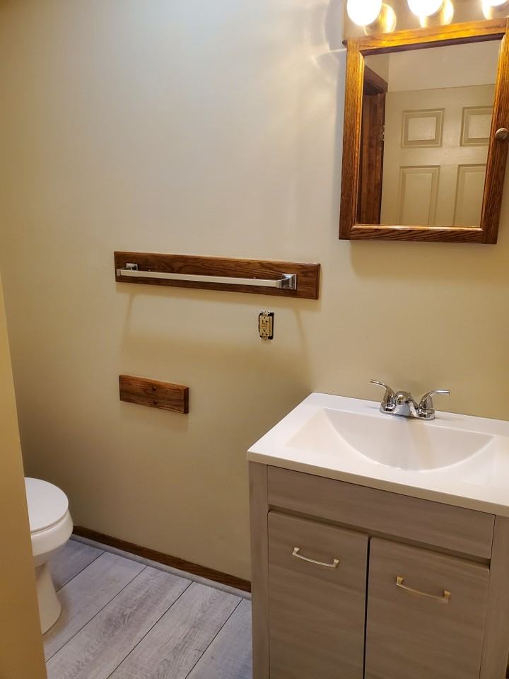 701 N Broadway St #6 - Photo 7 of 9