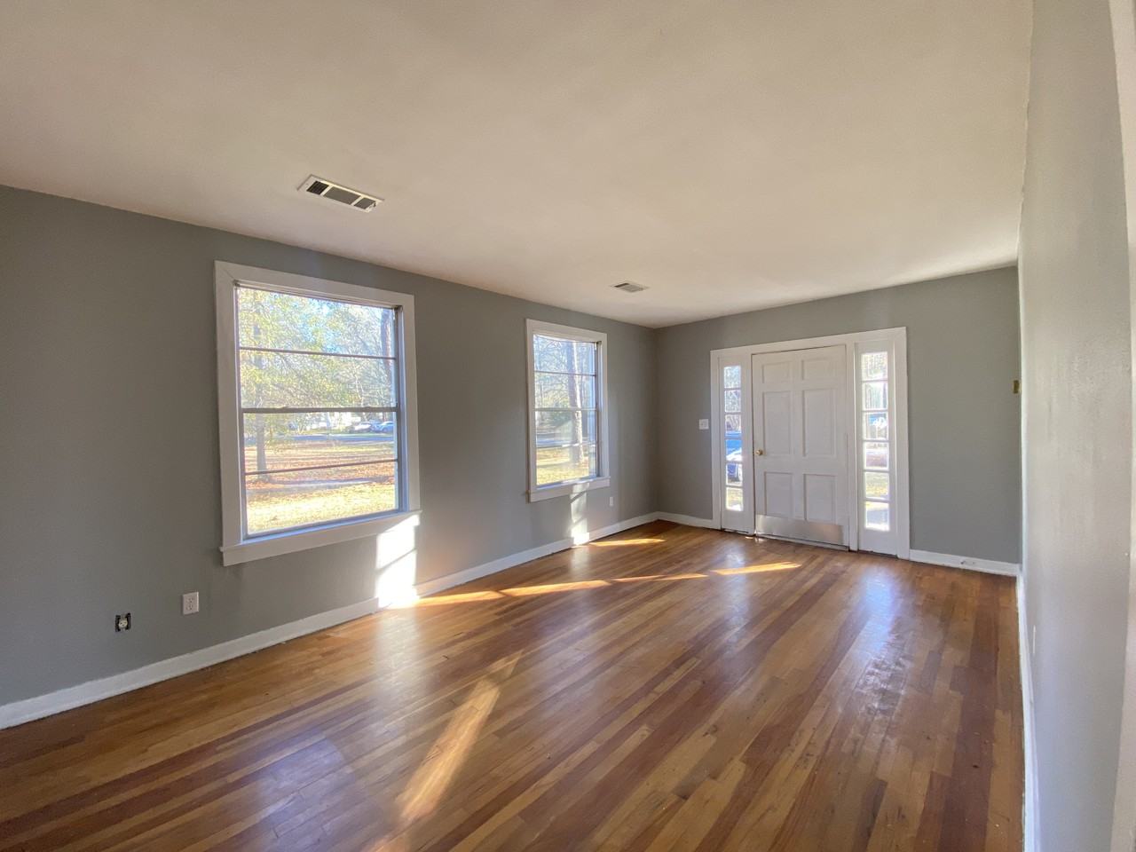 4023 34th Ave #NA - Photo 3 of 14