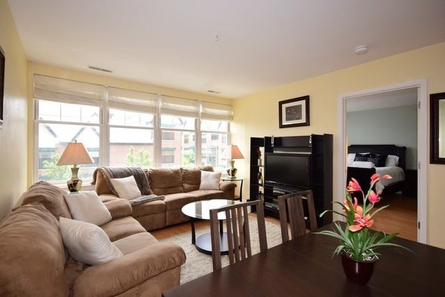 125 N Euclid Ave #3 - Photo 6 of 13