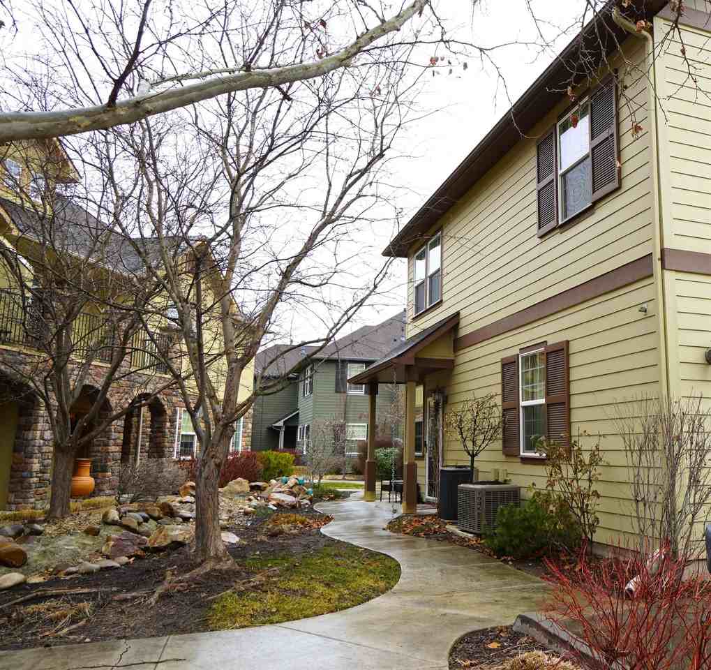 1254 E Winding Creek Dr #1 - Photo 3 of 45