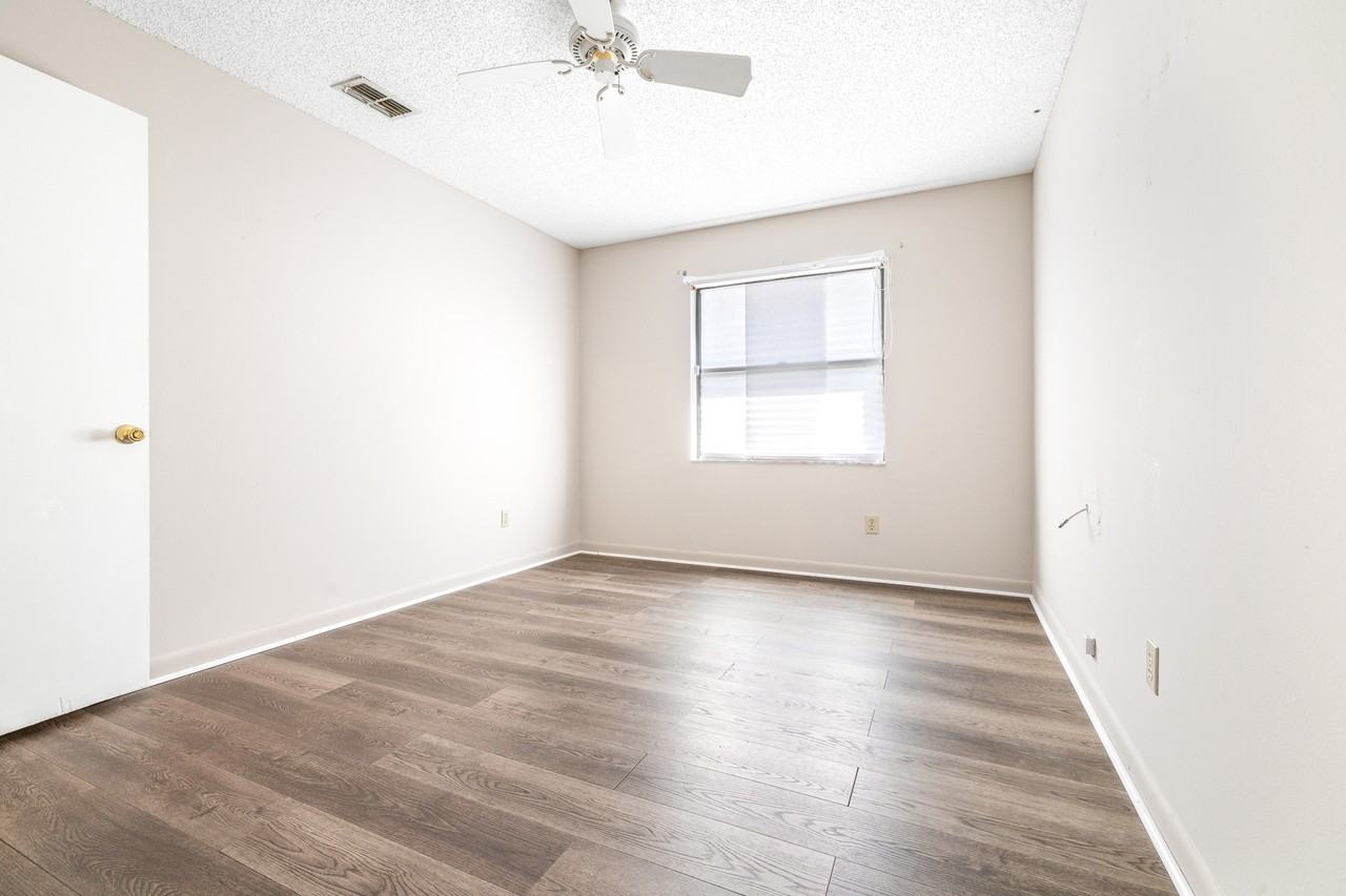 1611 High Point Ct Sw #1 - Photo 6 of 39