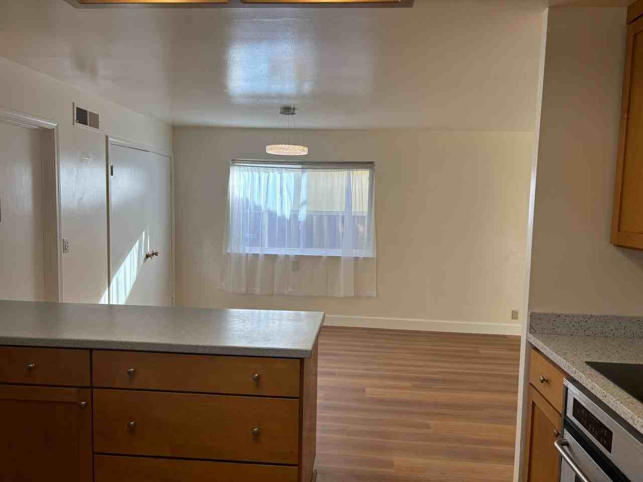 264 Sorrento Way - Photo 2 of 21