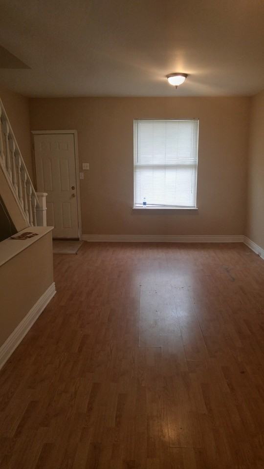 2242 Cantrell St - Photo 4 of 7