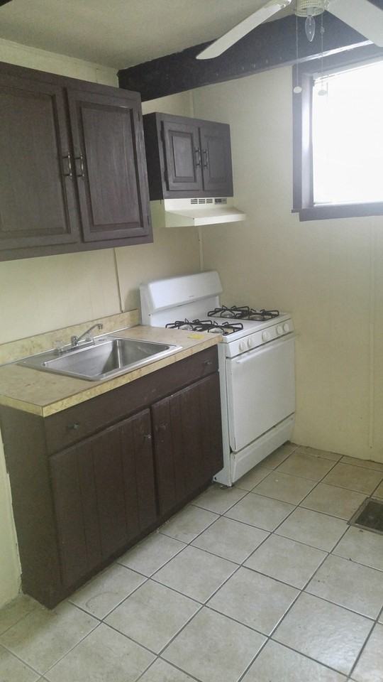 2242 Cantrell St - Photo 5 of 7