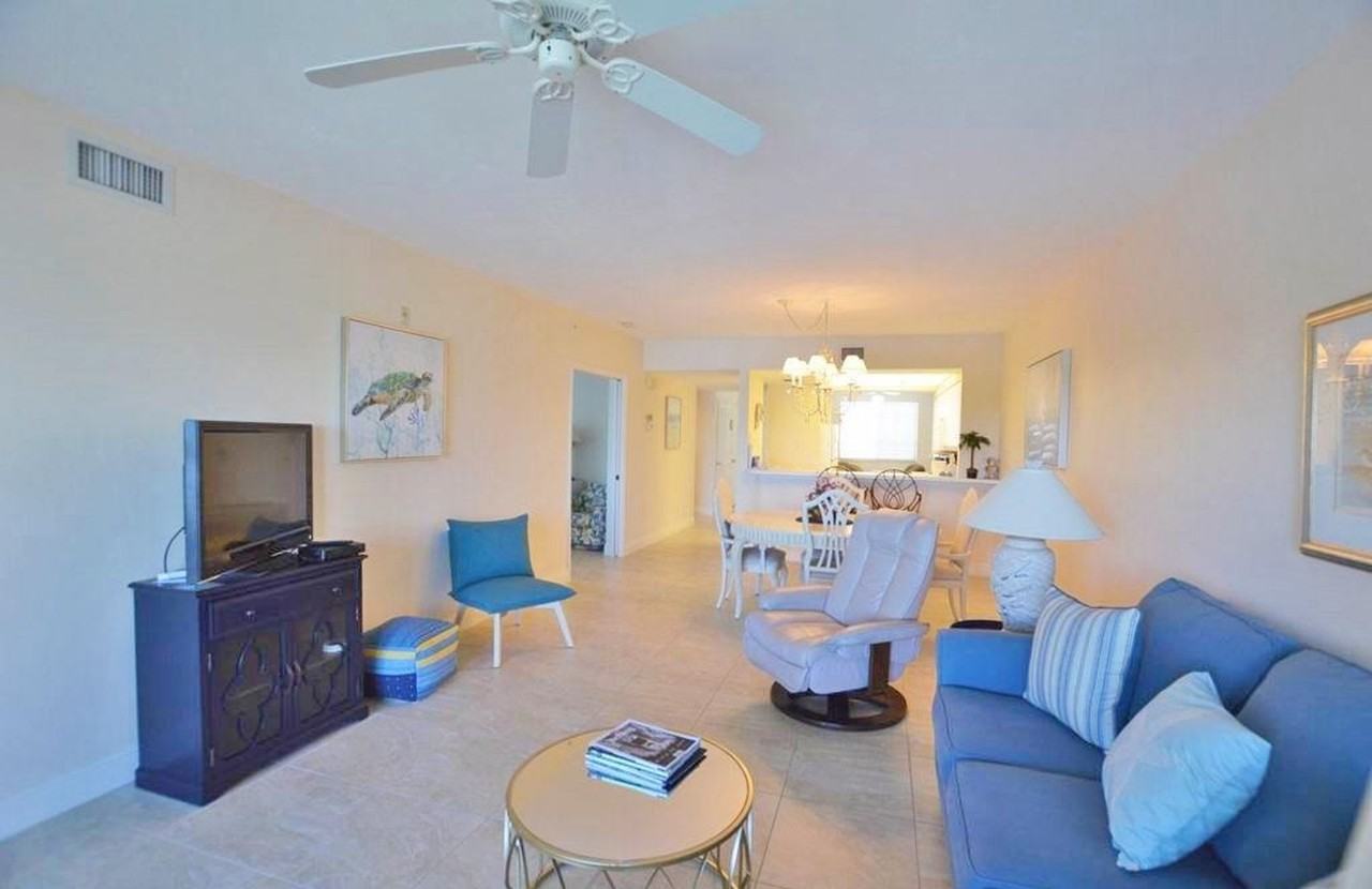 33 Bluebill Ave #304 - Photo 2 of 24