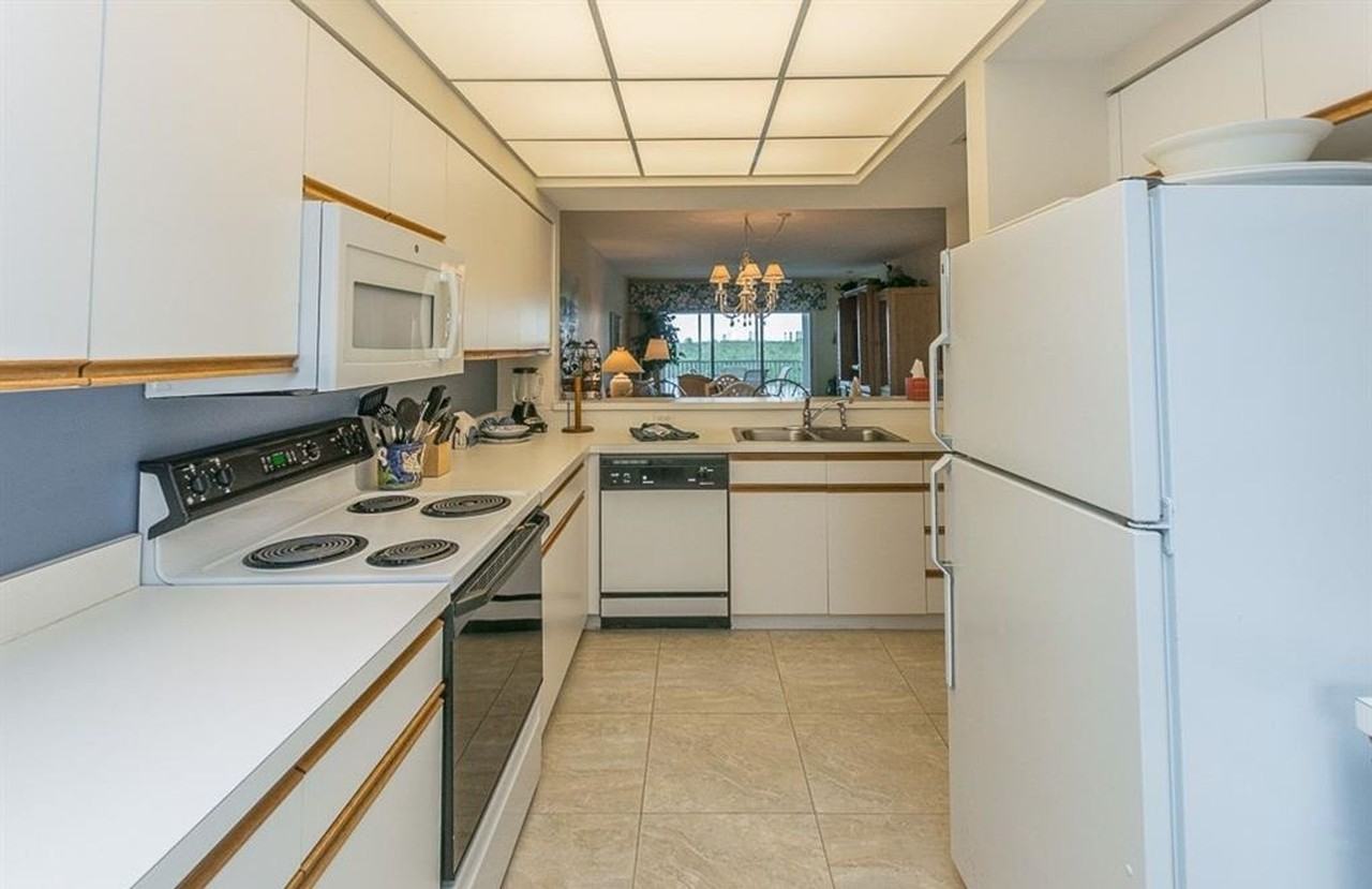 33 Bluebill Ave #304 - Photo 5 of 24