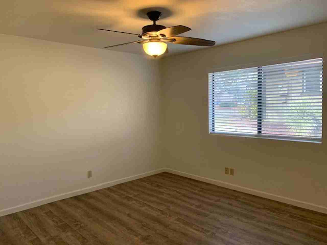 35 Yucca Dr - Photo 7 of 15