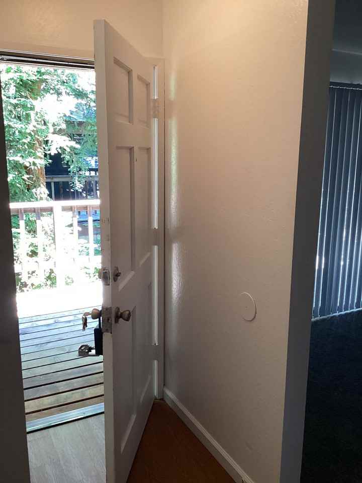 153-157 E SHASTA Ave - Photo 5 of 12