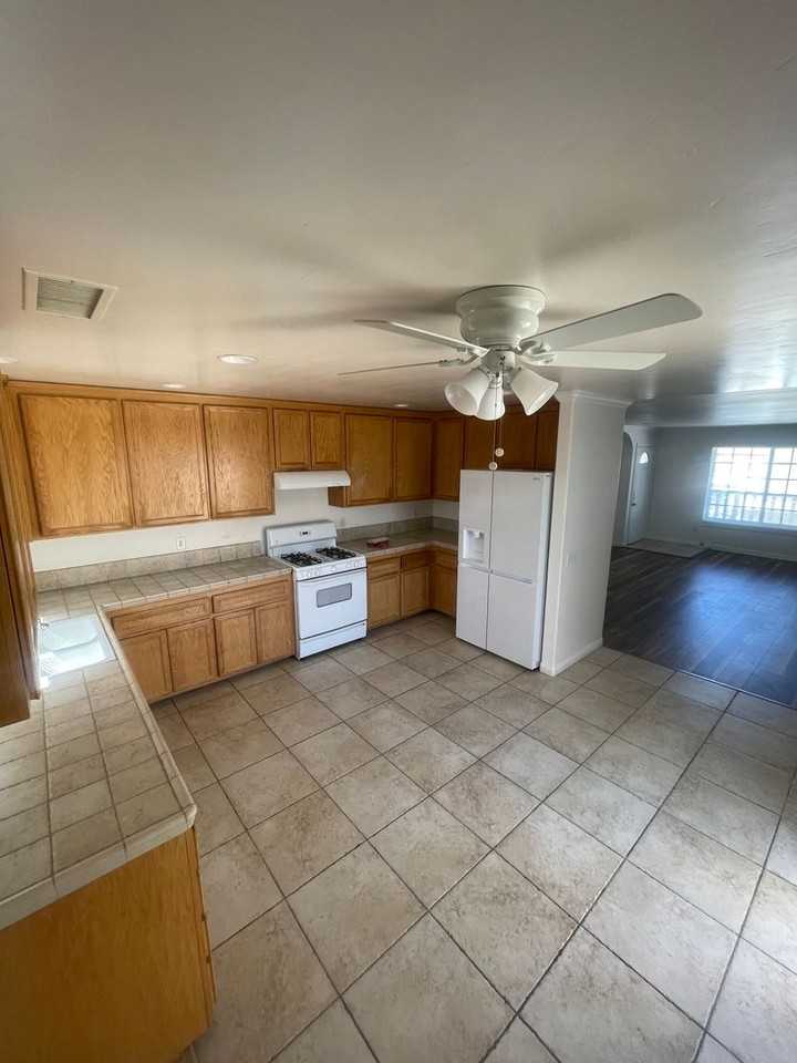 1187-1195 13th Street - Photo 5 of 12