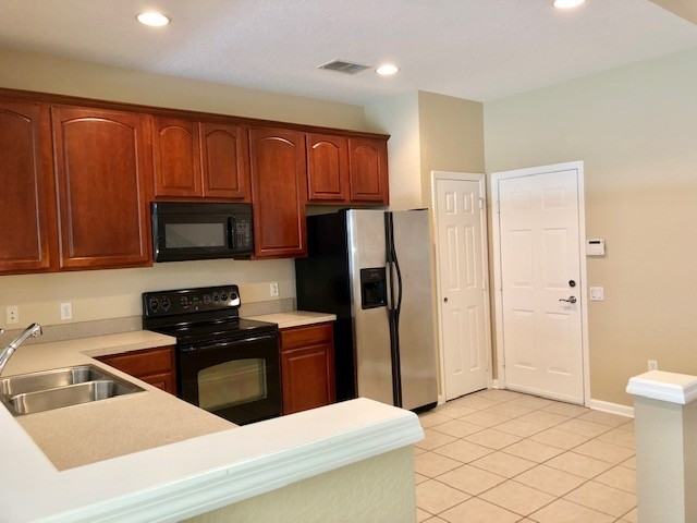 953 Rock Harbor Ave - Photo 7 of 50