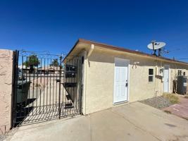 featured image of 1003 S 6th Ave #B