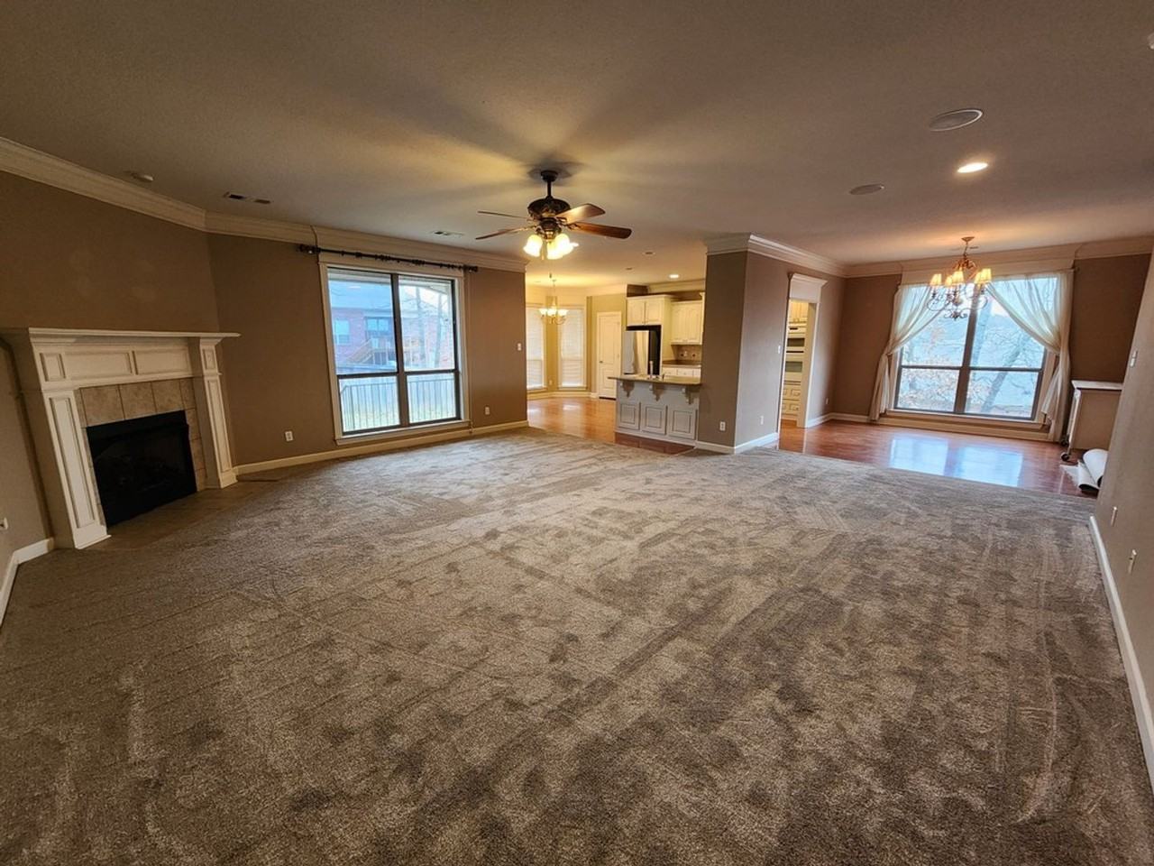 9124 Wetherbee Cir - Photo 3 of 34