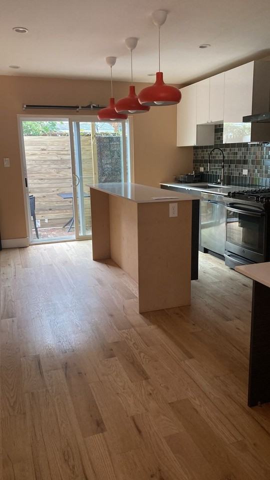 1926 N Hope St - Photo 2 of 28