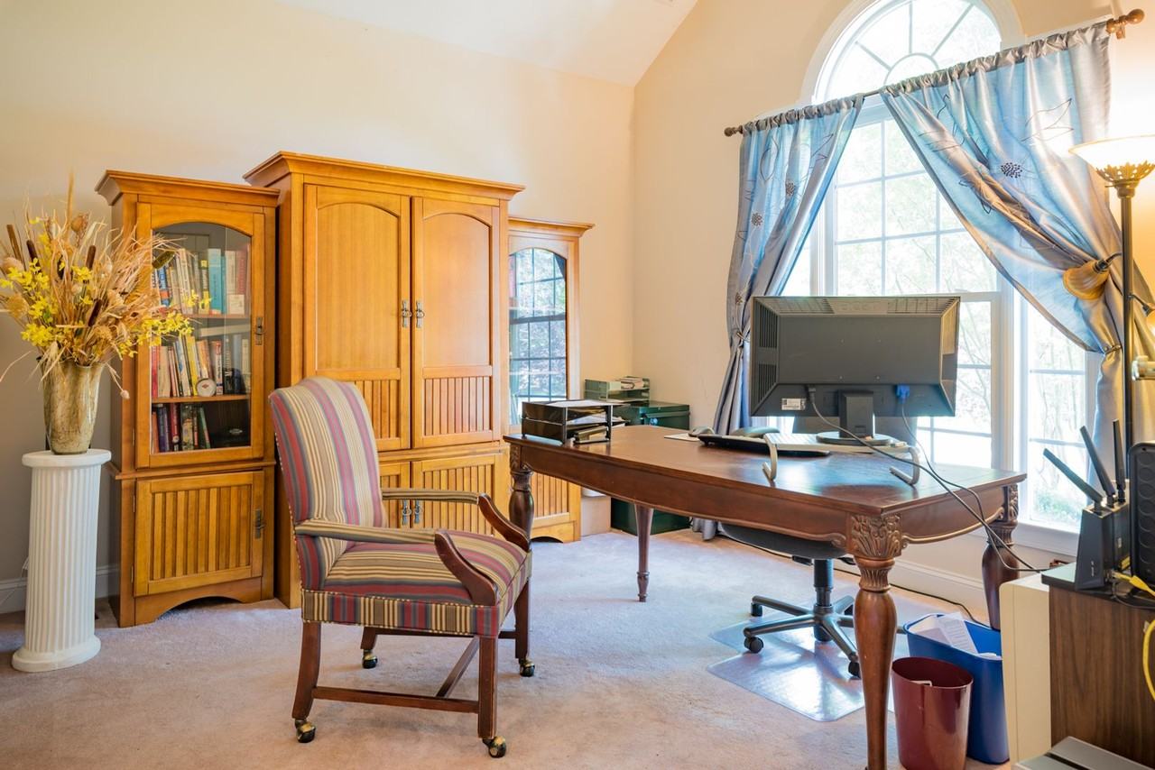 106 Barrington Overlook Dr - Photo 3 of 21