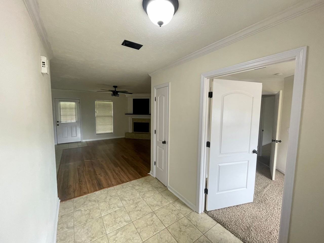 111 Stapleton Dr - Photo 2 of 19