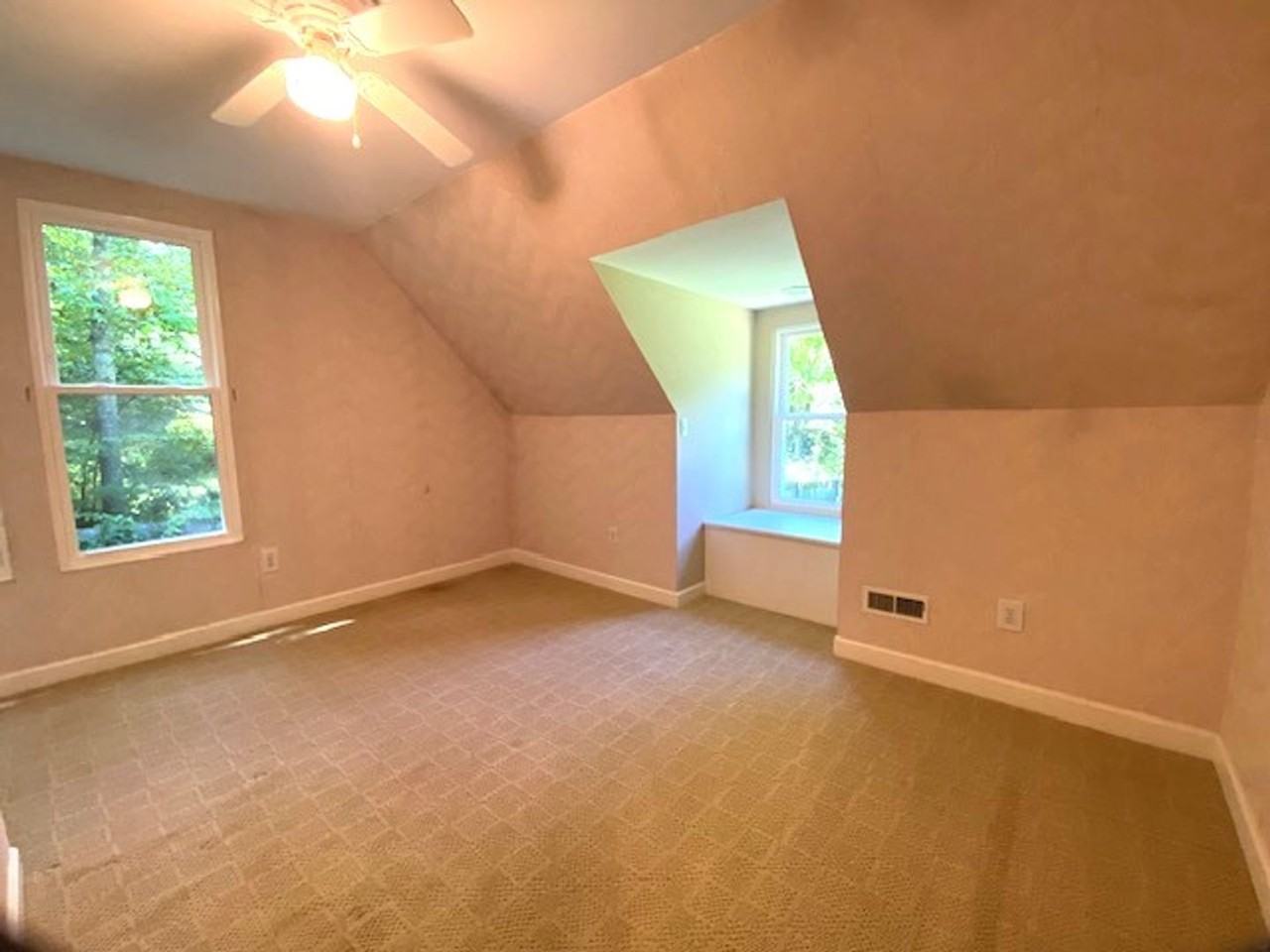 80 Bill Wilkie Dr - Photo 6 of 13