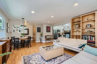 860 Willowbrook Rd - Photo 1 of 1