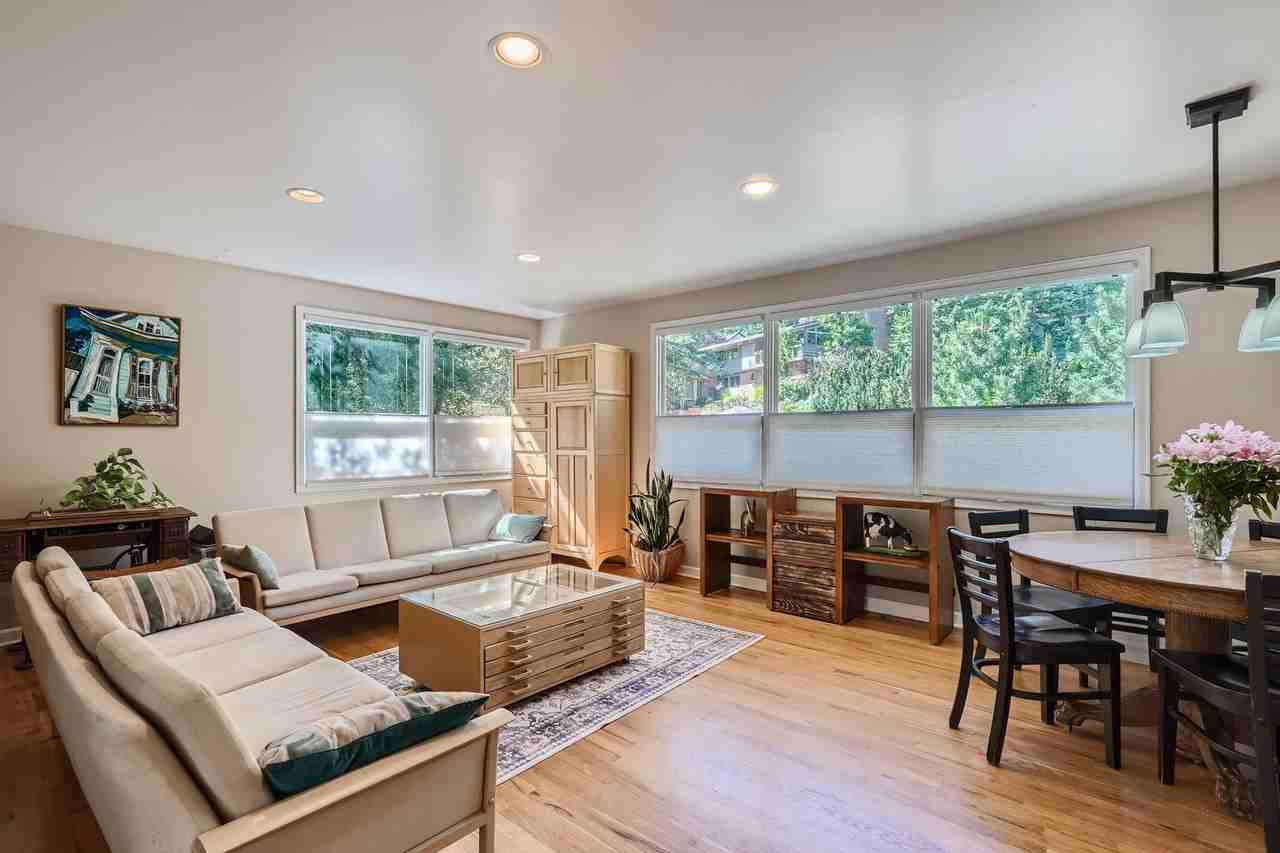 860 Willowbrook Rd - Photo 7 of 29