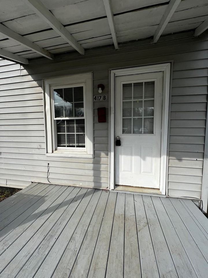 RHP - 417 N. Bridge - Photo 3 of 8