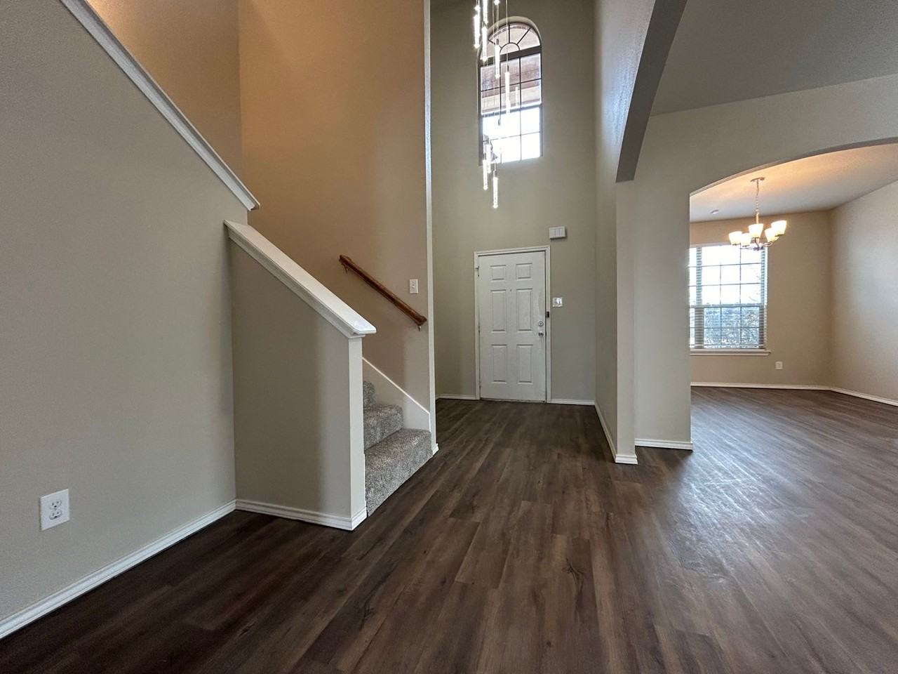 1512 Westminister Ave - Photo 3 of 25