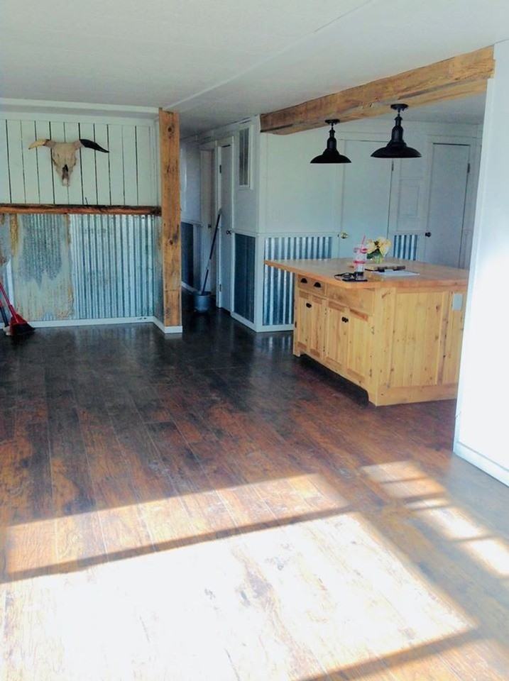 303 N 7th St - Photo 2 of 7