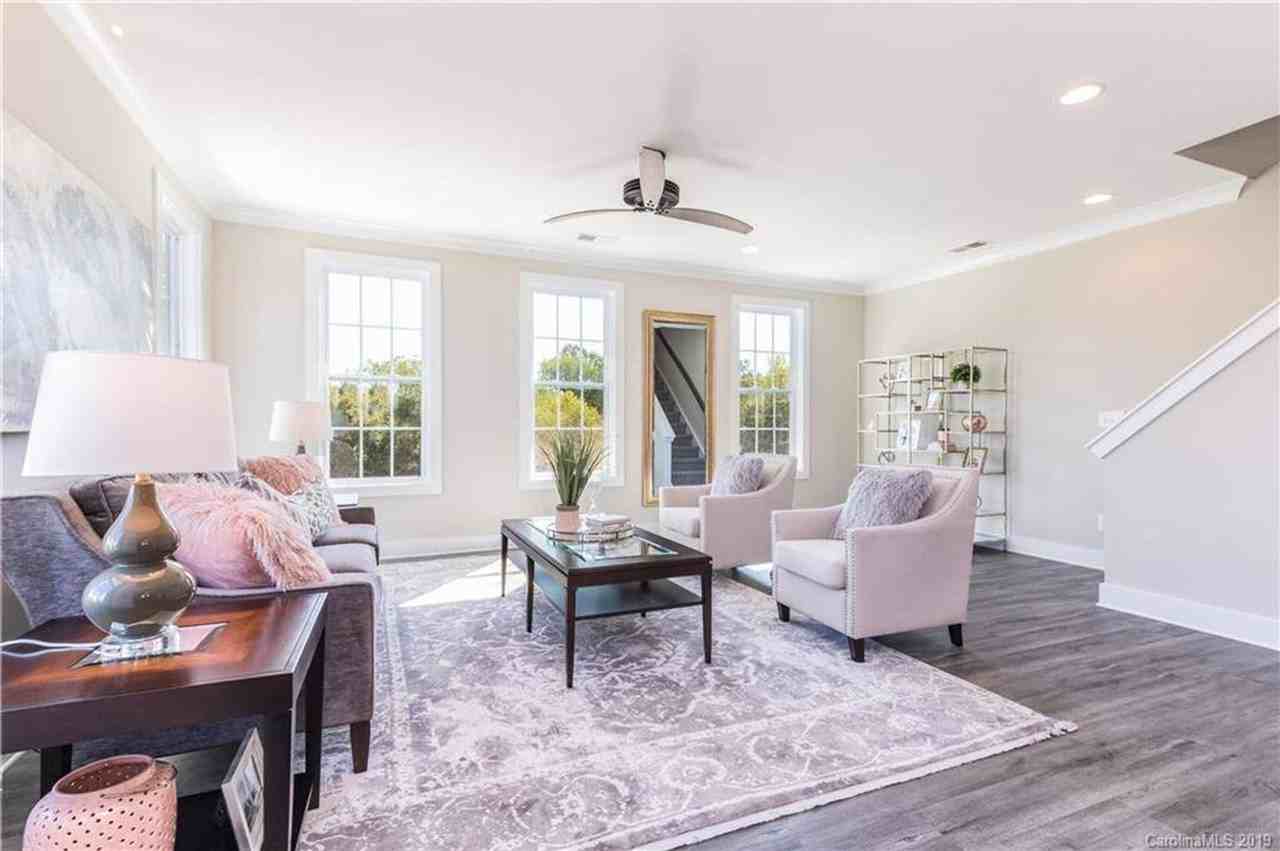 9122 Oban Passage Dr - Photo 4 of 16