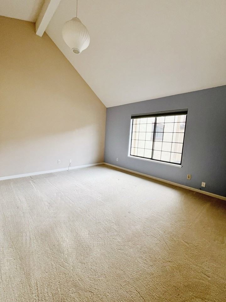 14011 Seagate Dr #1 - Photo 2 of 10
