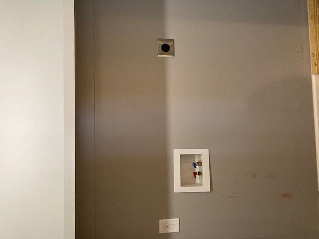 1311 Macy Ln - Photo 2 of 20