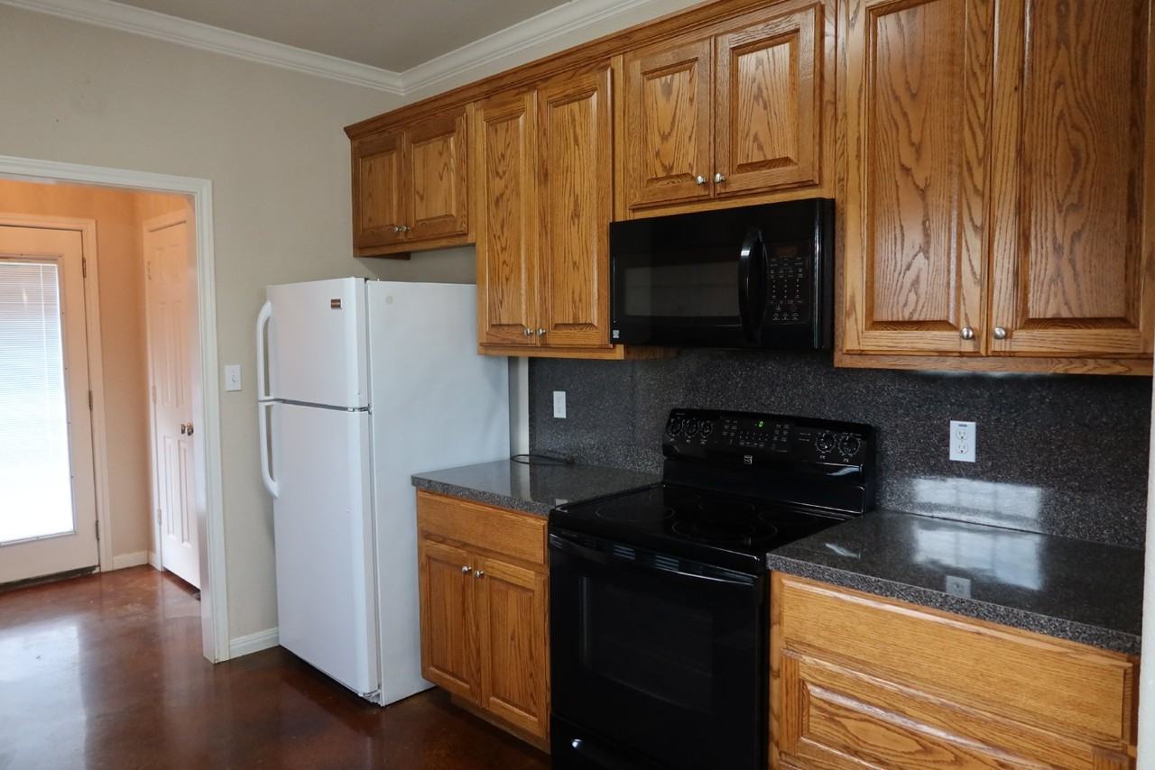 2200 Parrott Ave - Photo 5 of 21