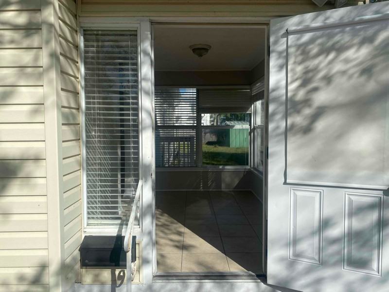 2911 10th St N #2911 - Photo 2 of 17