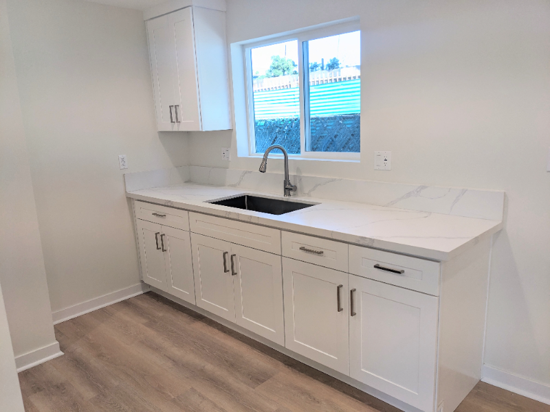 2102 1/2 Thurman Ave #2102-1-2 - Photo 3 of 15