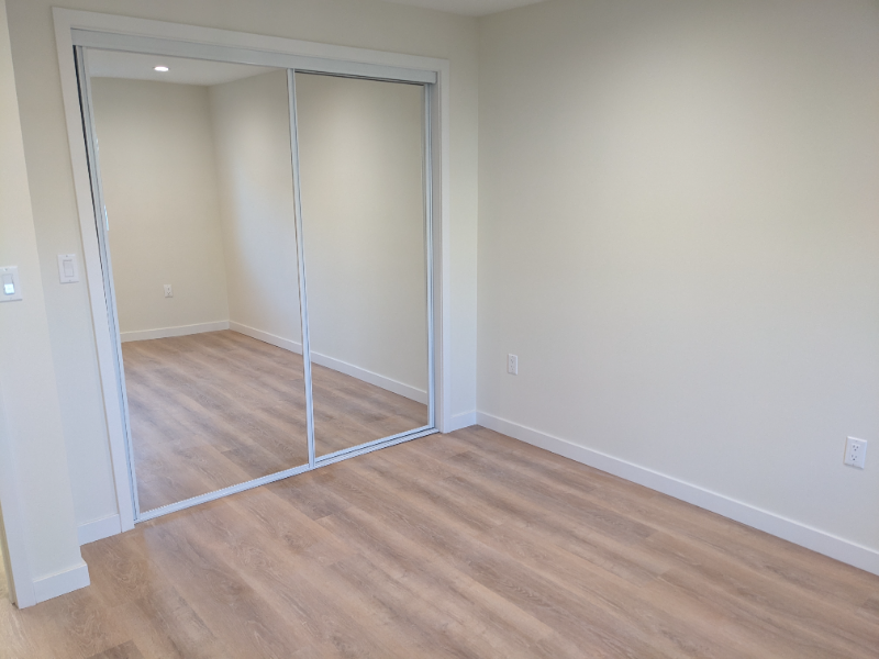 2102 1/2 Thurman Ave #2102-1-2 - Photo 7 of 15