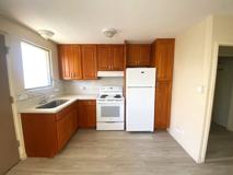 825UNIVE - Photo 1 of 1