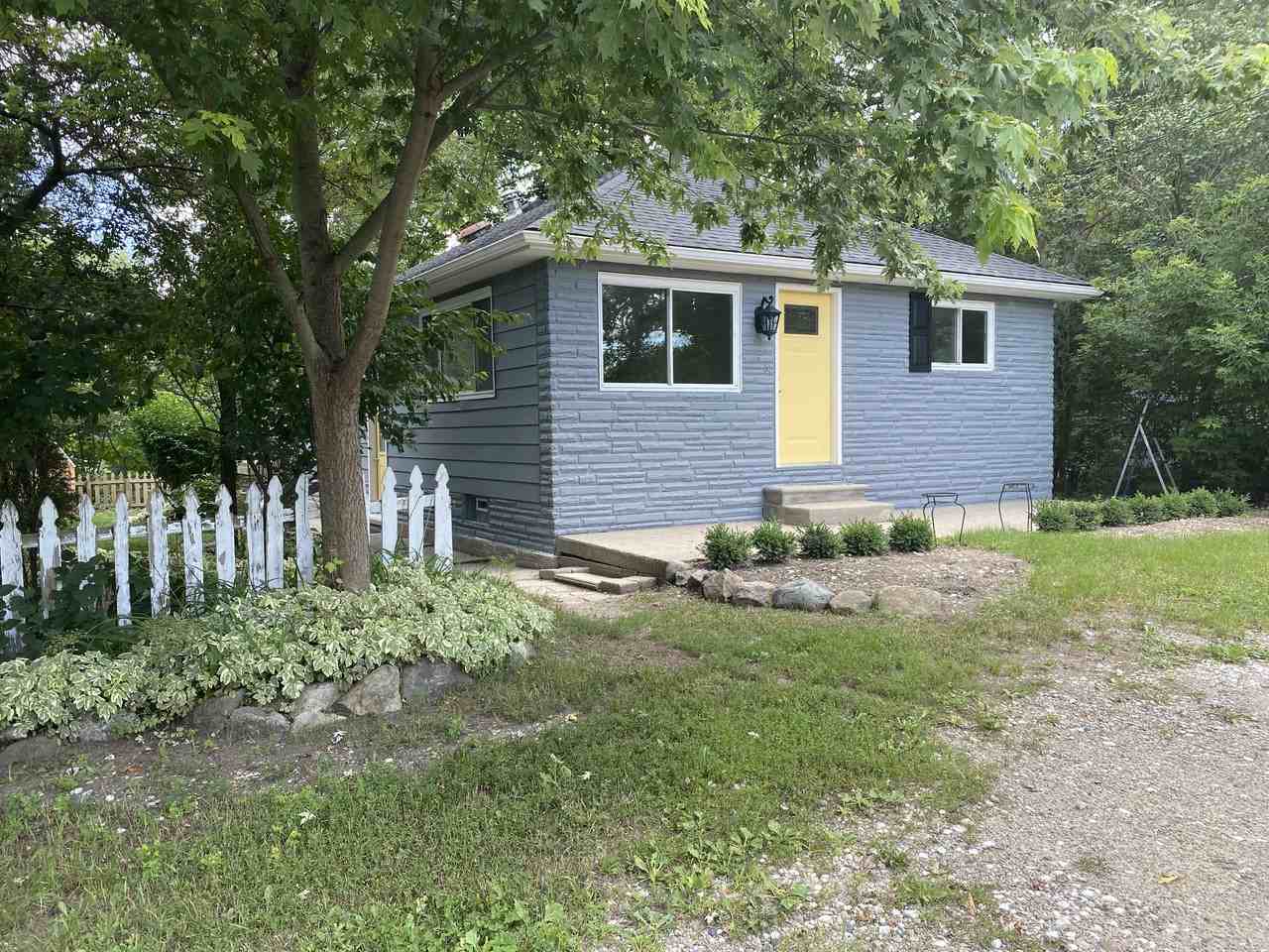 1696 Rochester Rd #NA - Photo 2 of 19