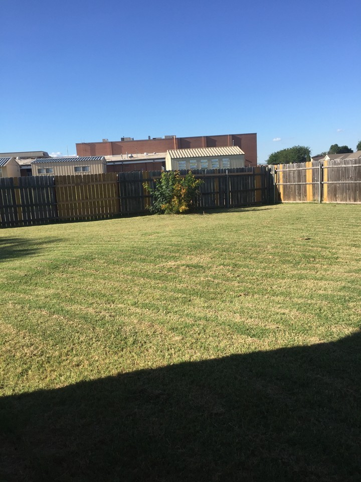 502 Sw 70th St #NA - Photo 2 of 50