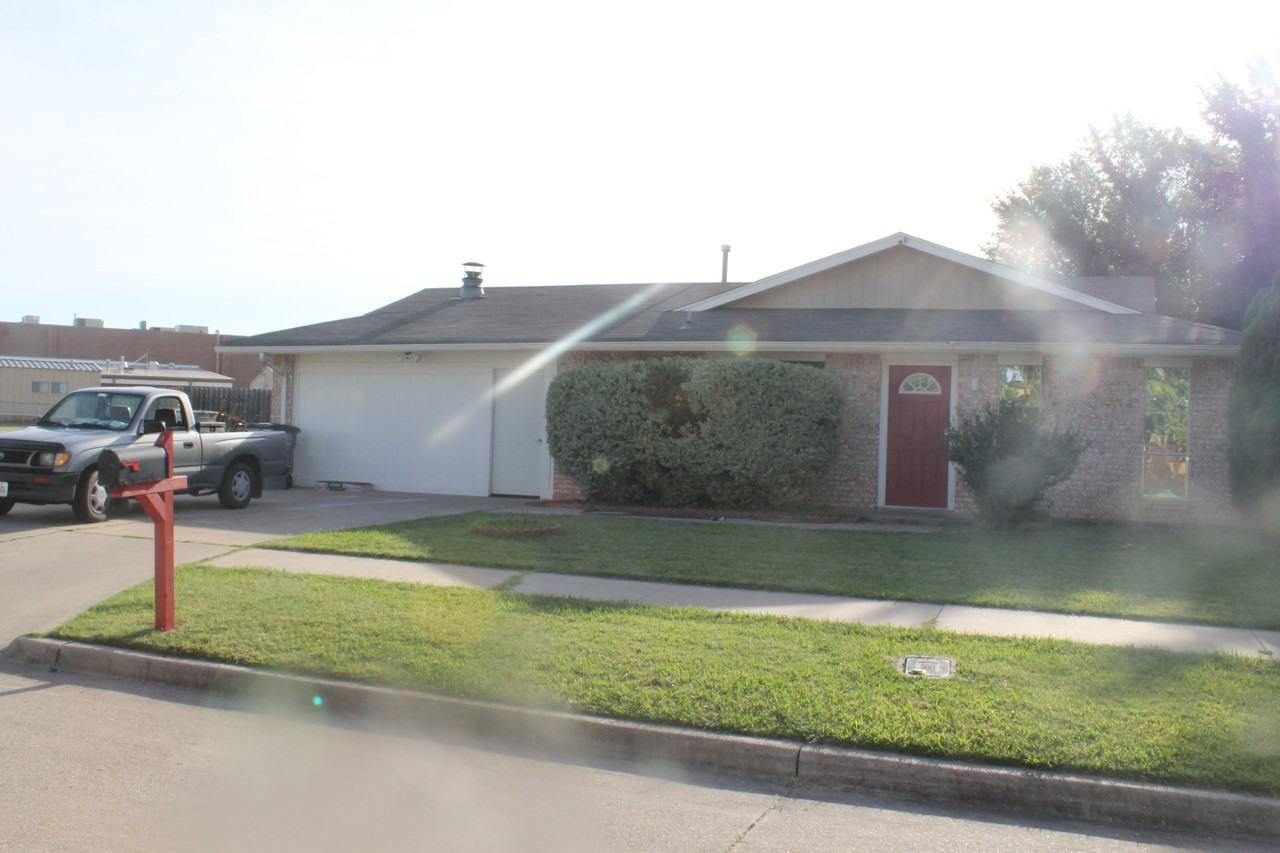502 Sw 70th St #NA - Photo 5 of 50